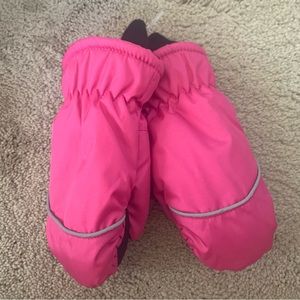 Cat & Jack Pink Winter Snow Gloves NWT Size 12-24 Months